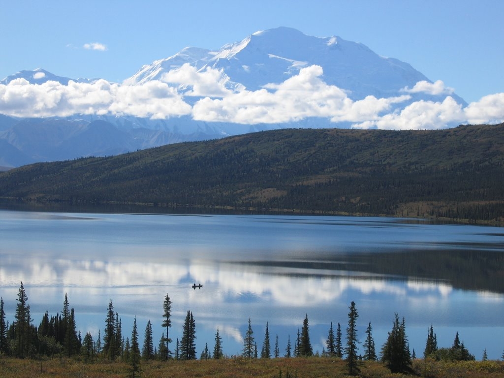Lake Be warned, after canoeing Wonder Lake you may never think any other canoe trip is worth taking. (Denali National Park Website)